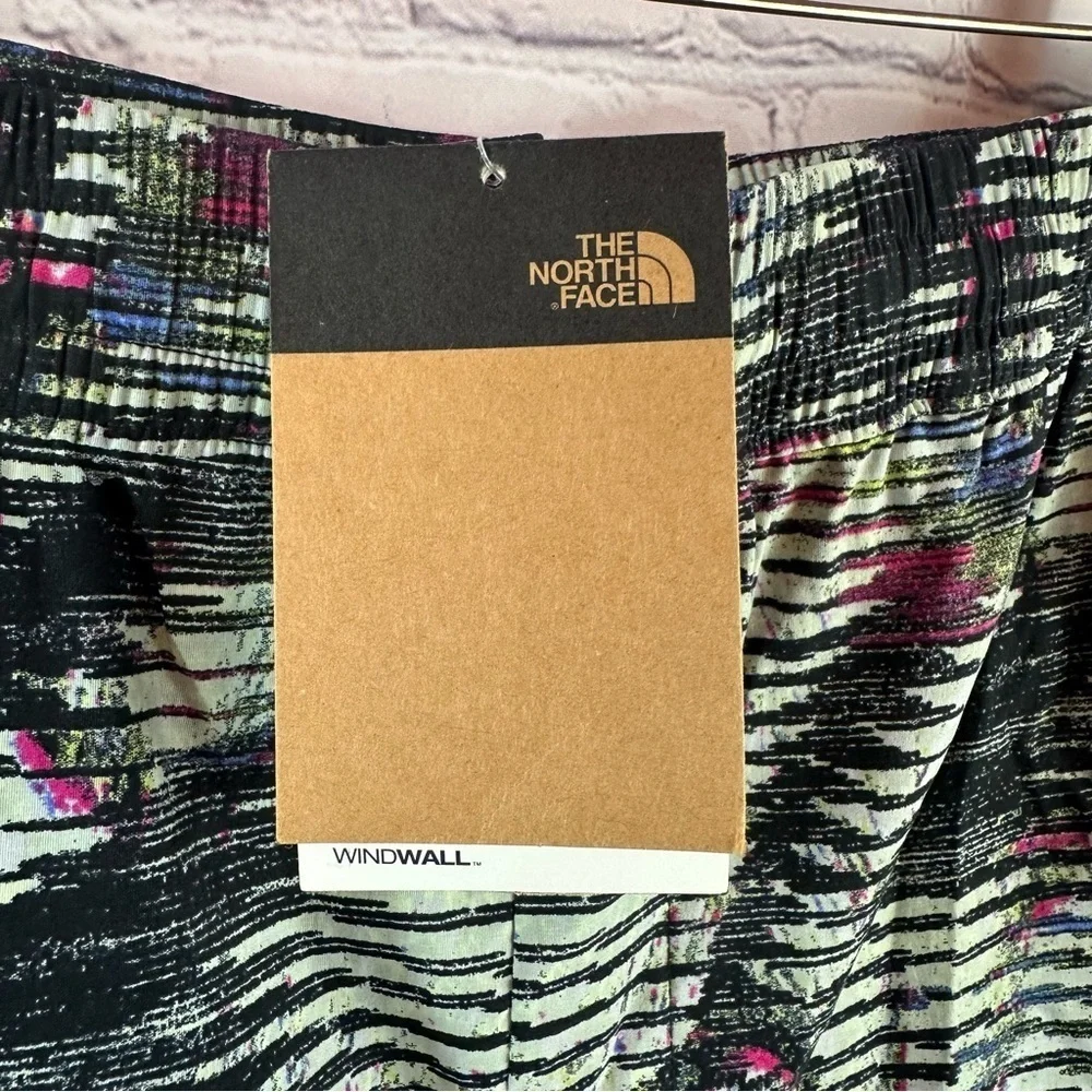 NWT the north face easy wind short black beta relaxed fit outdoor gorpcore